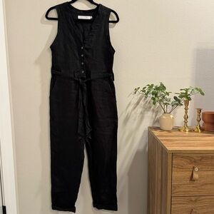 Hunter Bell XS Black Linen V-Neck Sleeveless Jumpsuit Brunch Comfort Timeless